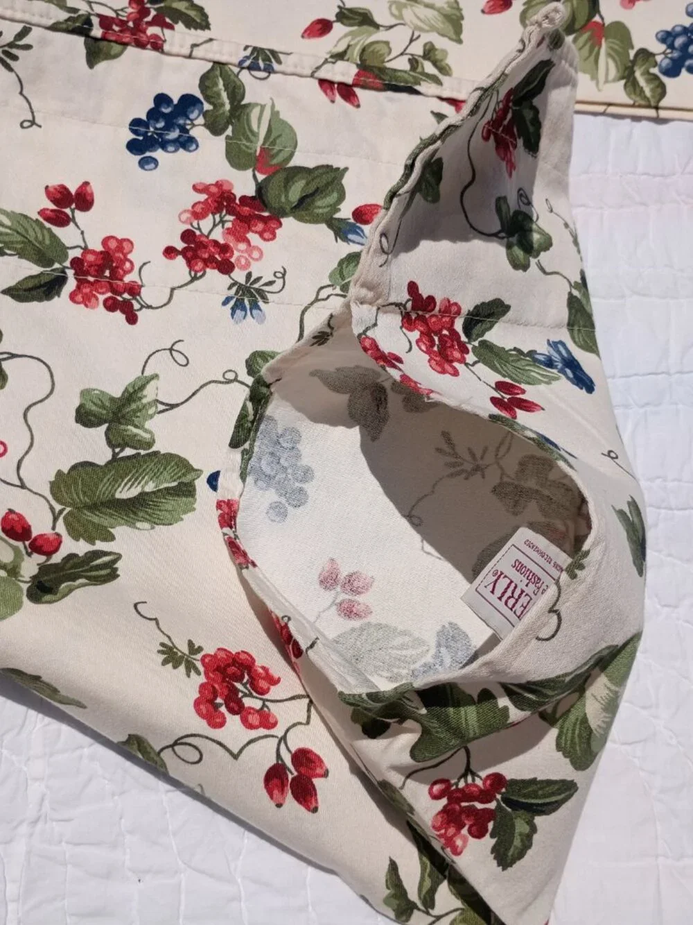 Pair of Vintage Waverly Pleasant Valley Curtain Valances Set of 2 Grapes Country